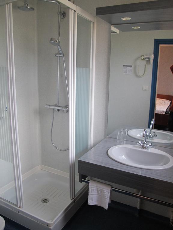 Hostellerie du Parc Labarthe-Inard Zimmer foto